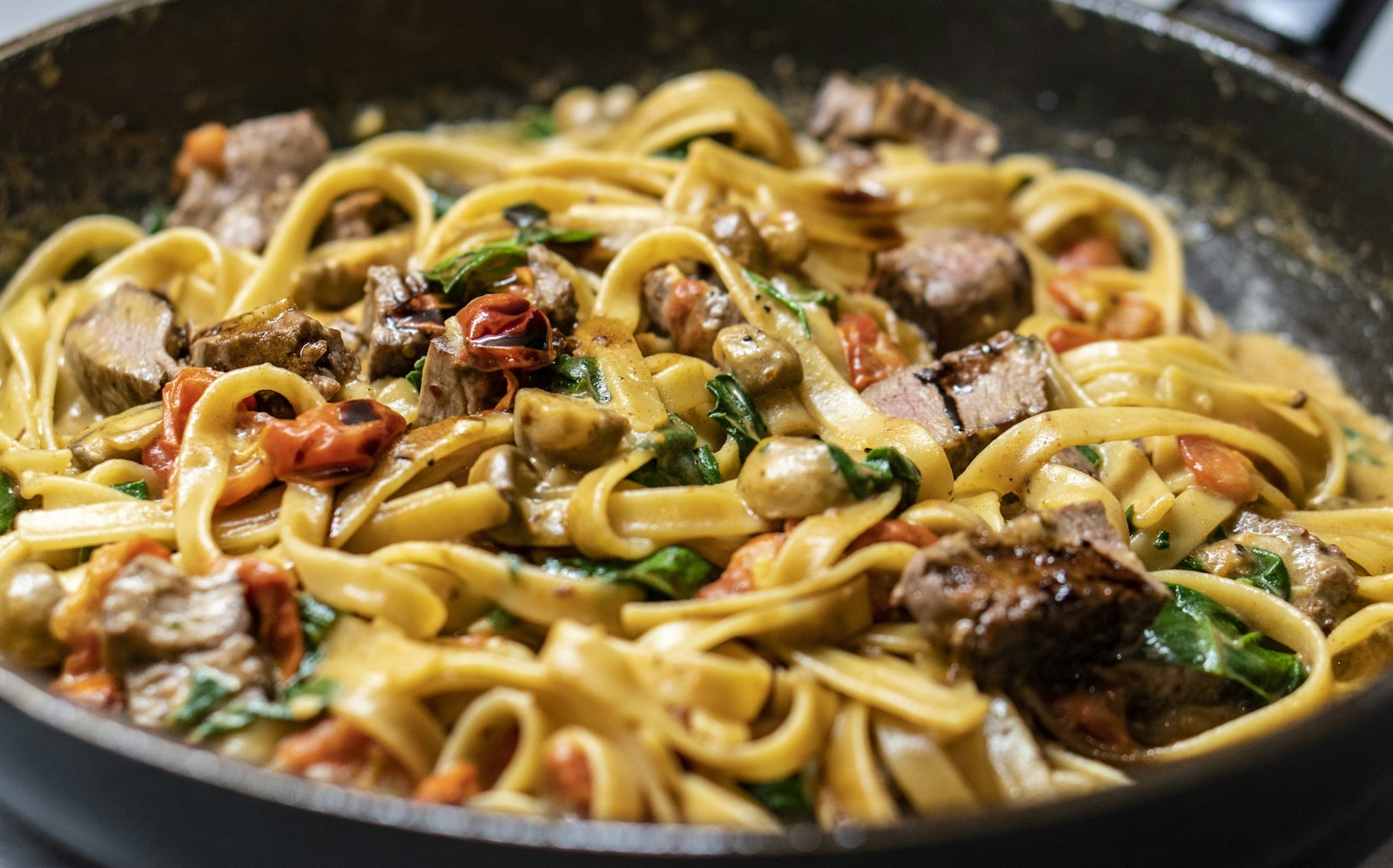 Creamy mushroom and steak tagliatelle