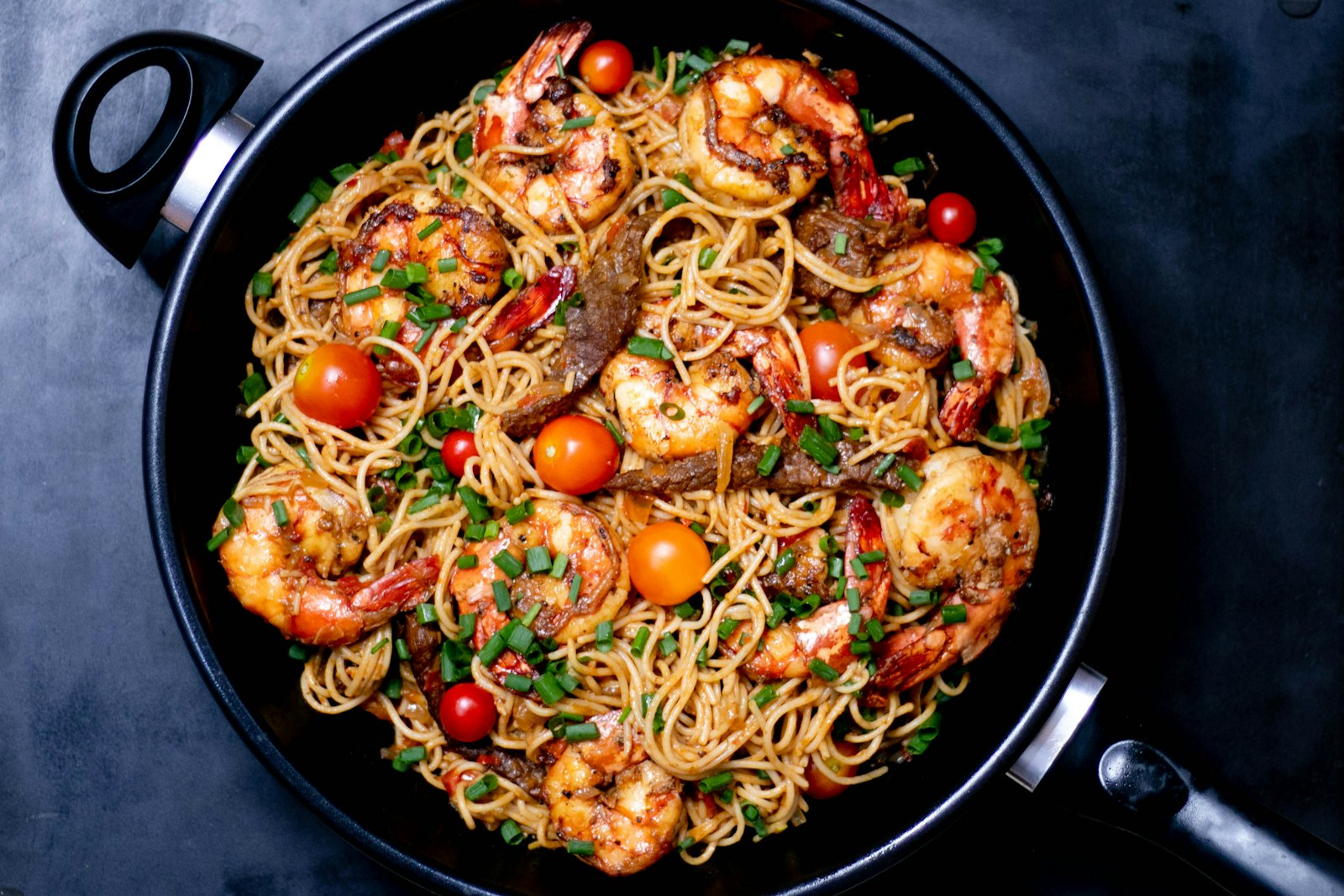 Garlic prawn and chilli spaghetti